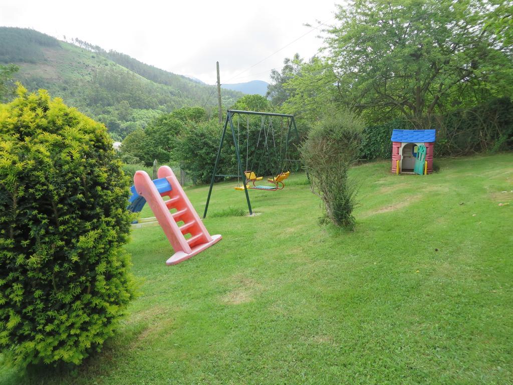 Apartamentos El Otero De Cudillero โซโตเดอลุยญา ภายนอก รูปภาพ
