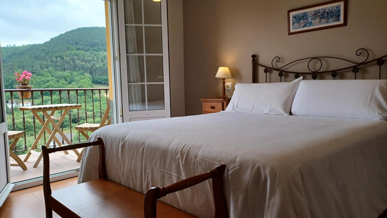 Apartamentos El Otero De Cudillero โซโตเดอลุยญา ภายนอก รูปภาพ