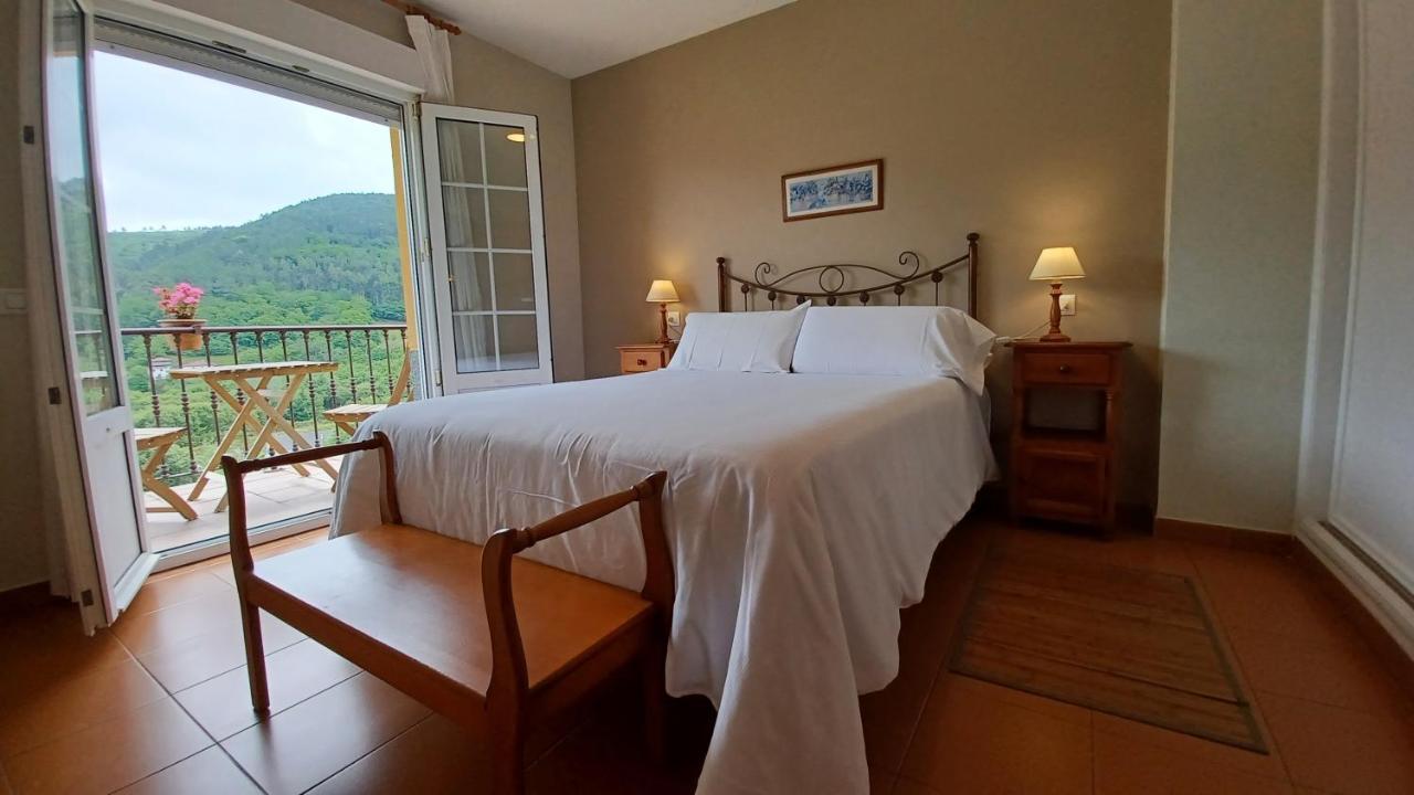 Apartamentos El Otero De Cudillero โซโตเดอลุยญา ภายนอก รูปภาพ