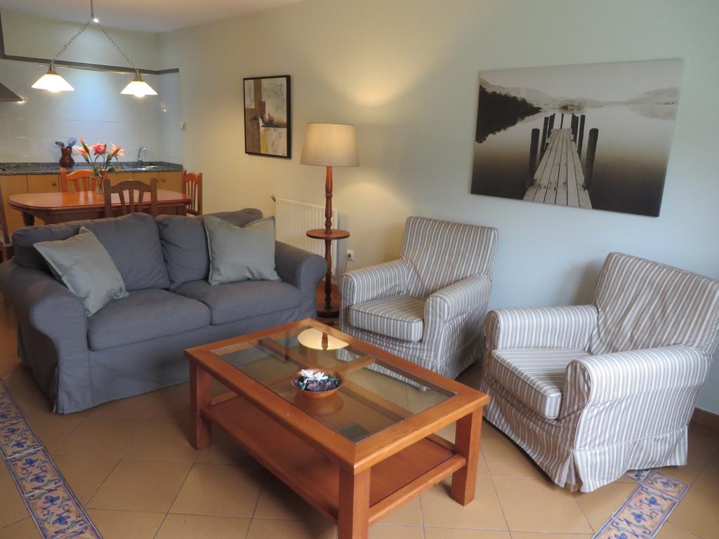 Apartamentos El Otero De Cudillero โซโตเดอลุยญา ห้อง รูปภาพ